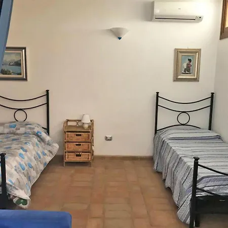 Casa Giuliana Lacona