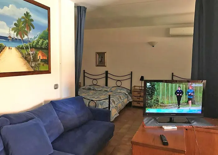 Casa Katia, Giuliana & Nami *