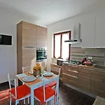 Casa Katia, Giuliana & Nami